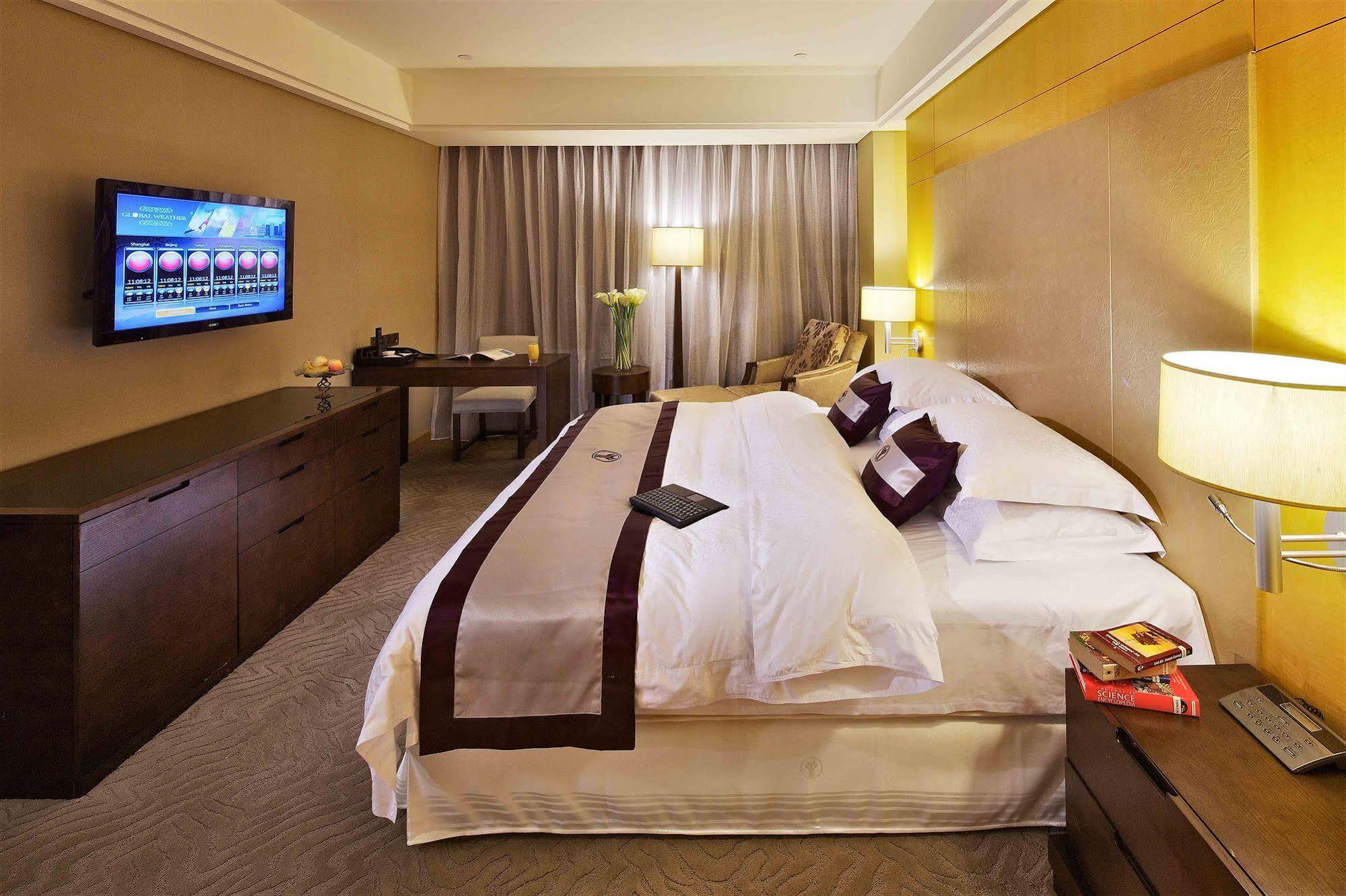 Windsor Park Hotel Kunshan Куньшань Экстерьер фото